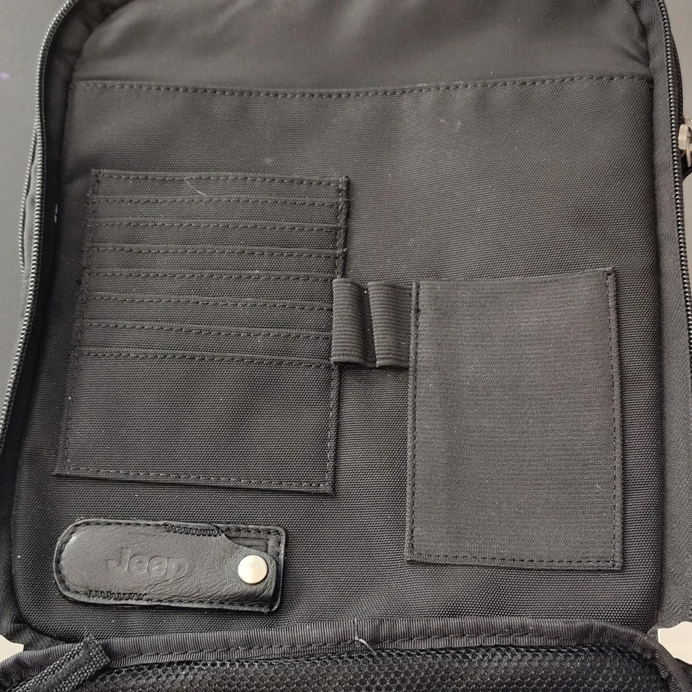 JEEP black multi section crossbody backpack bag multi use adjustable strap